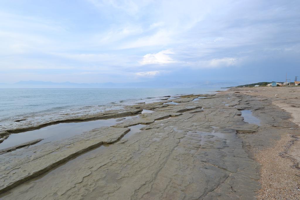 Liberty'S Studios Almiros Beach الغرفة الصورة